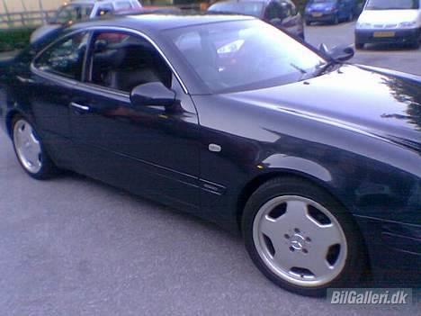 Mercedes Benz CLK 320 billede 18