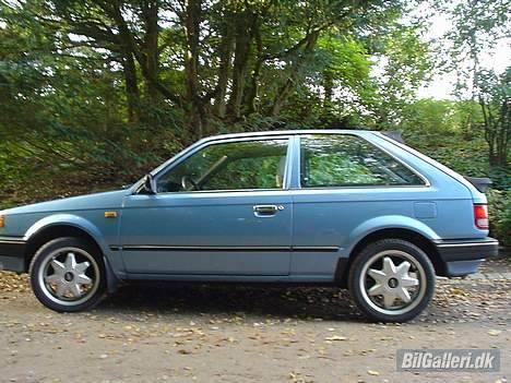 Mazda 323 BF (Solgt) billede 16