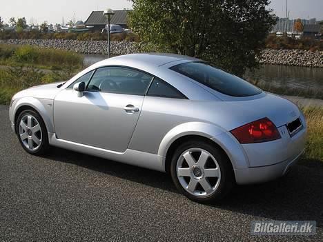 Audi TT Coupé billede 2