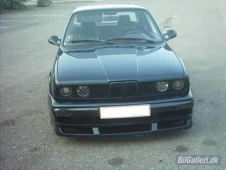 BMW 316/320 I (til salg) billede 6