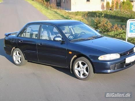 Mitsubishi Lancer GLXi billede 2