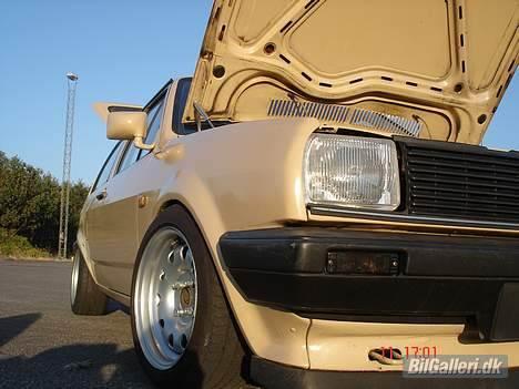 VW Polo Lowrider - solgt :( - I dette ultra frække billede kan man se Derby fronten  billede 5