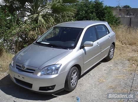 Toyota corolla xellence billede 1