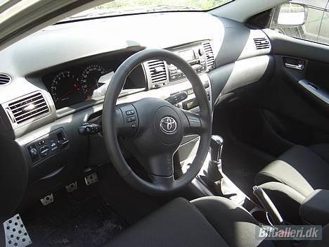 Toyota corolla xellence billede 3