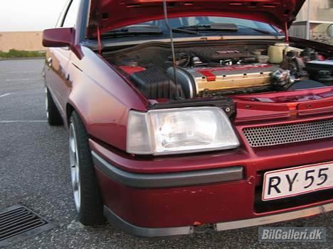 Opel Kadett GSI 16 v *SOLGT* billede 8