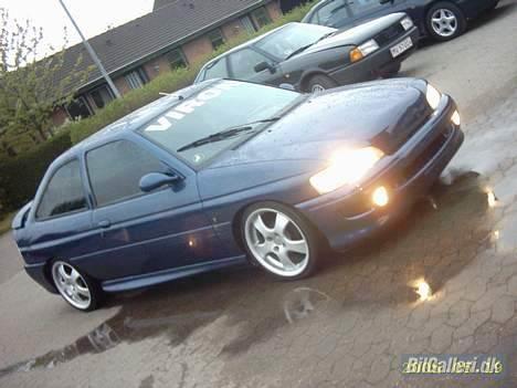 Ford Escort clx SOLGT billede 4