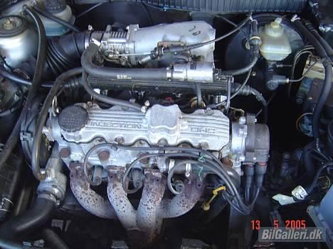 Opel Calibra 2.0i Coupé - Sådn så den gamle motor ud, inden der "brændte" sammen... billede 11