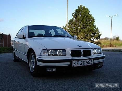 BMW 318i billede 3