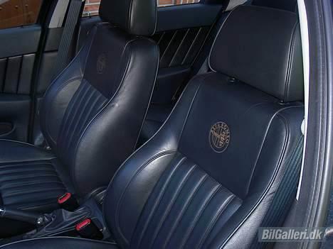 Alfa Romeo 156 2.0 TS 16V - Momo læderkabine billede 9
