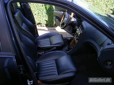 Alfa Romeo 156 2.0 TS 16V - Momo læderkabine billede 10