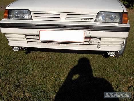 Nissan Sunny (Solgt) - Tågelygter med posilys og fjernlys billede 8