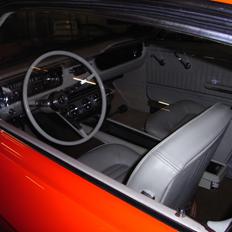 Amerikaner Ford Mustang 2+2 Fastback Solgt