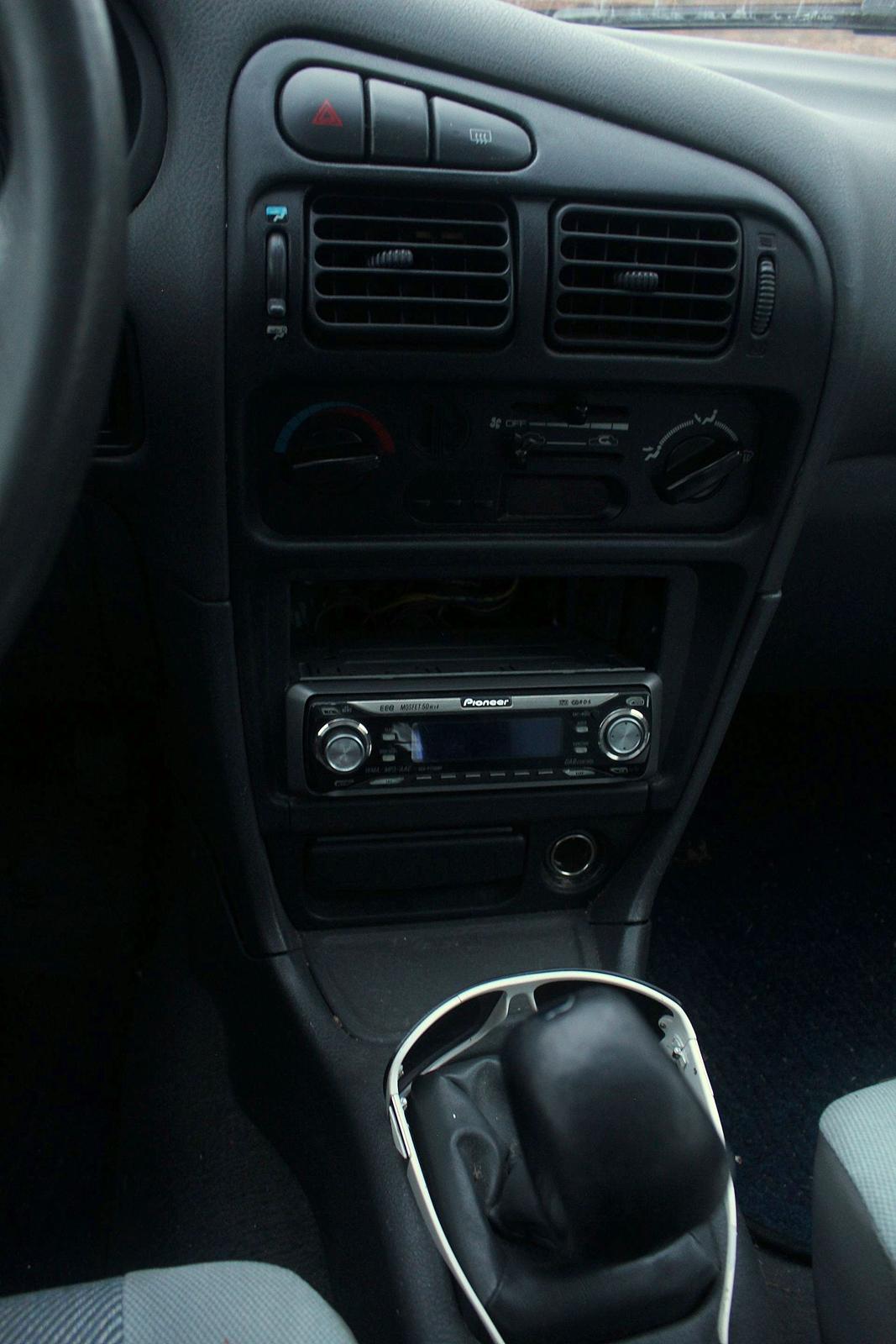 Mitsubishi Colt 1,3 GLi Maren er DØD billede 17