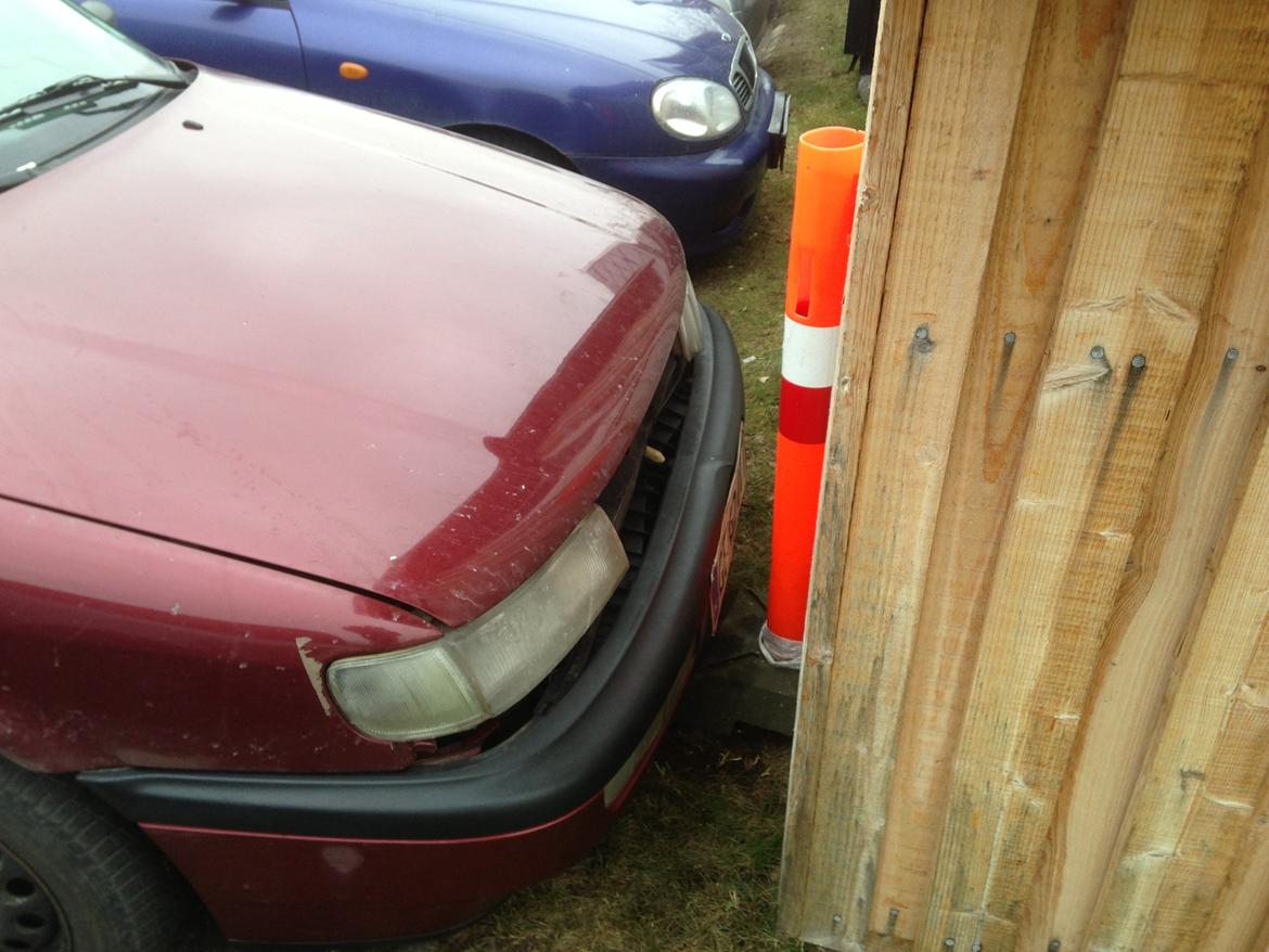 VW Passat (solgt) - før jeg rettede fronten billede 13