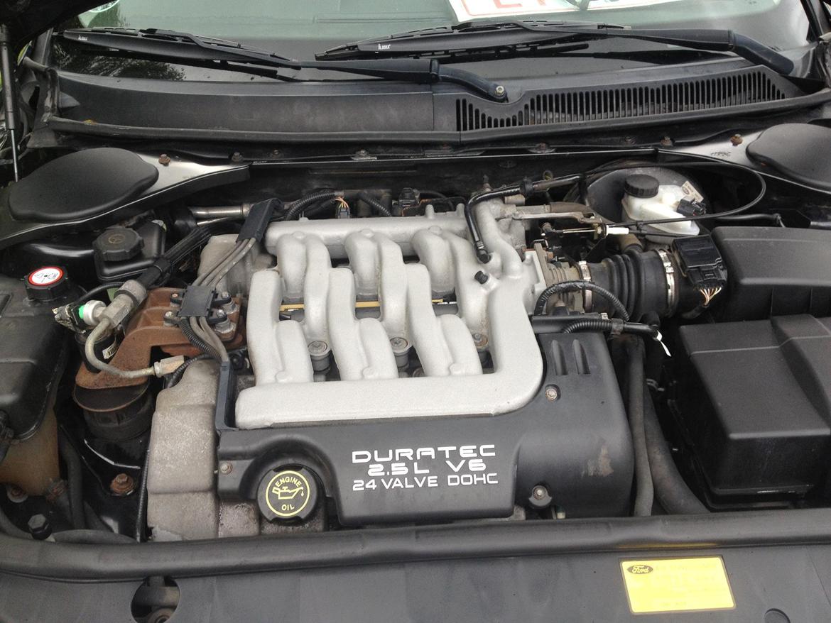 Ford Mondeo V6 Ghia billede 3