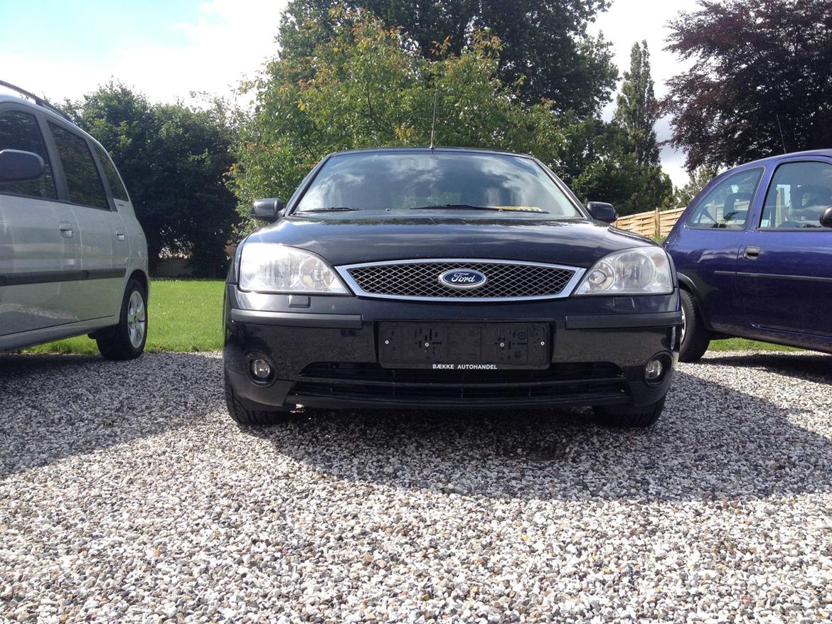 Ford Mondeo V6 Ghia billede 10