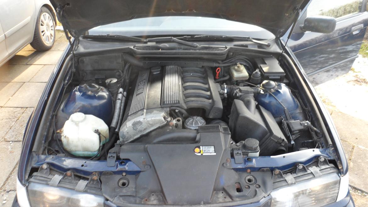 BMW e36 320 billede 7