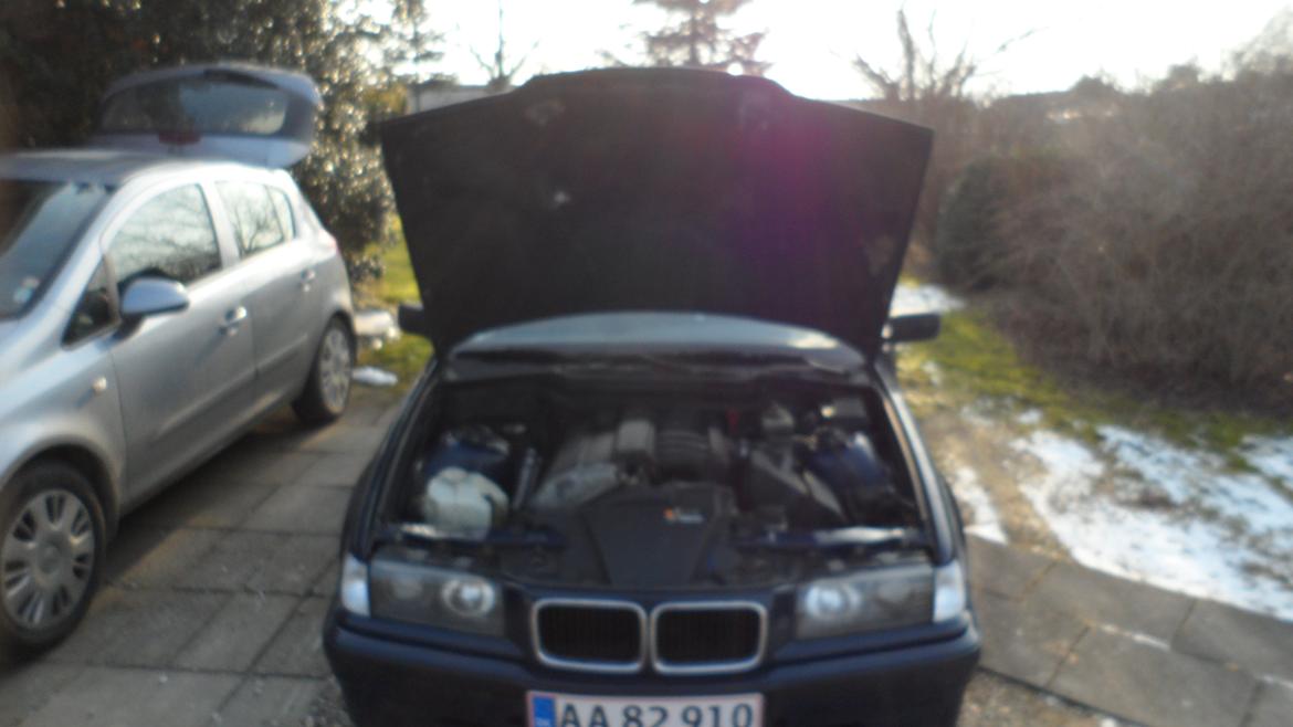 BMW e36 320 billede 8
