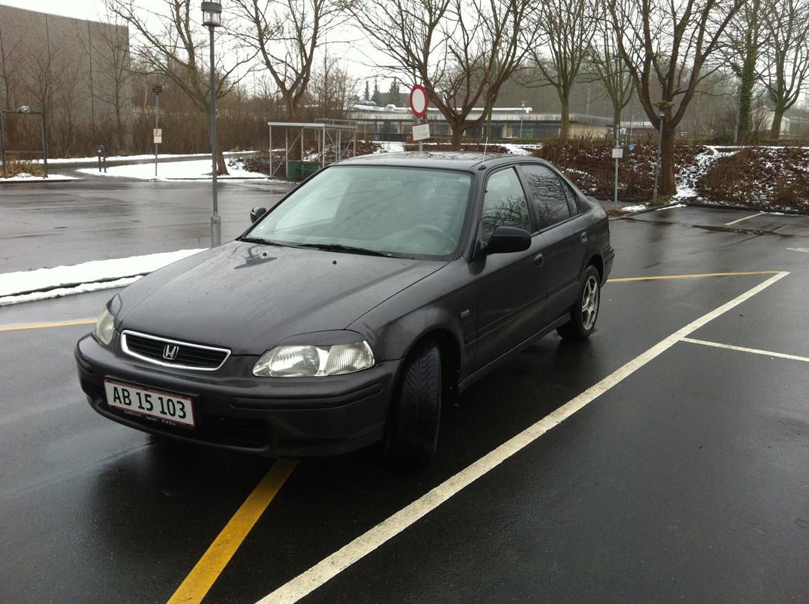 Honda Civic EK4 VTI 4D billede 1