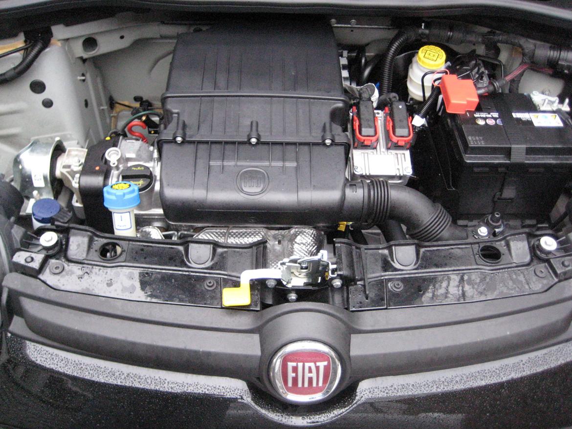 Fiat Panda 1,2 Valore - 1,2 - 4 cylindre - 69 HK v/ 5500 rpm billede 9