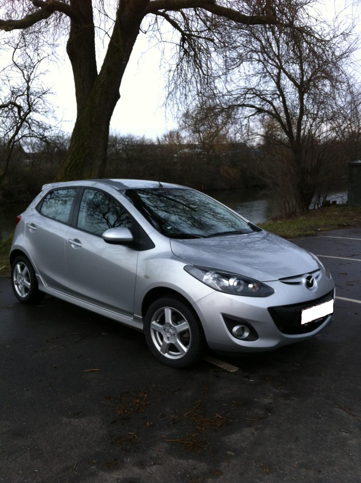 Mazda 2sport 95 TOTALSKADET billede 1