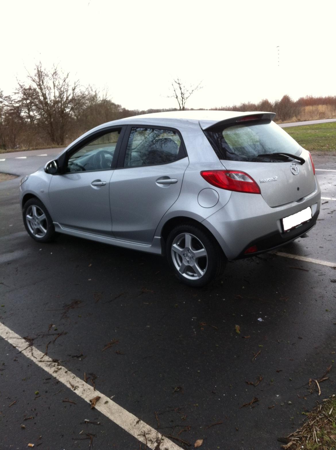 Mazda 2sport 95 TOTALSKADET billede 4