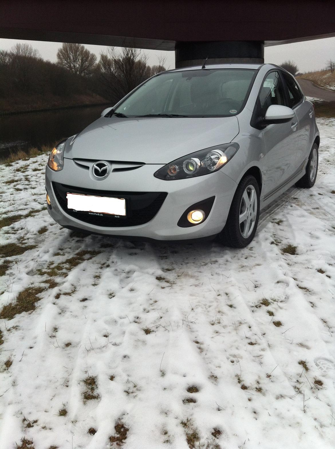 Mazda 2sport 95 TOTALSKADET billede 7