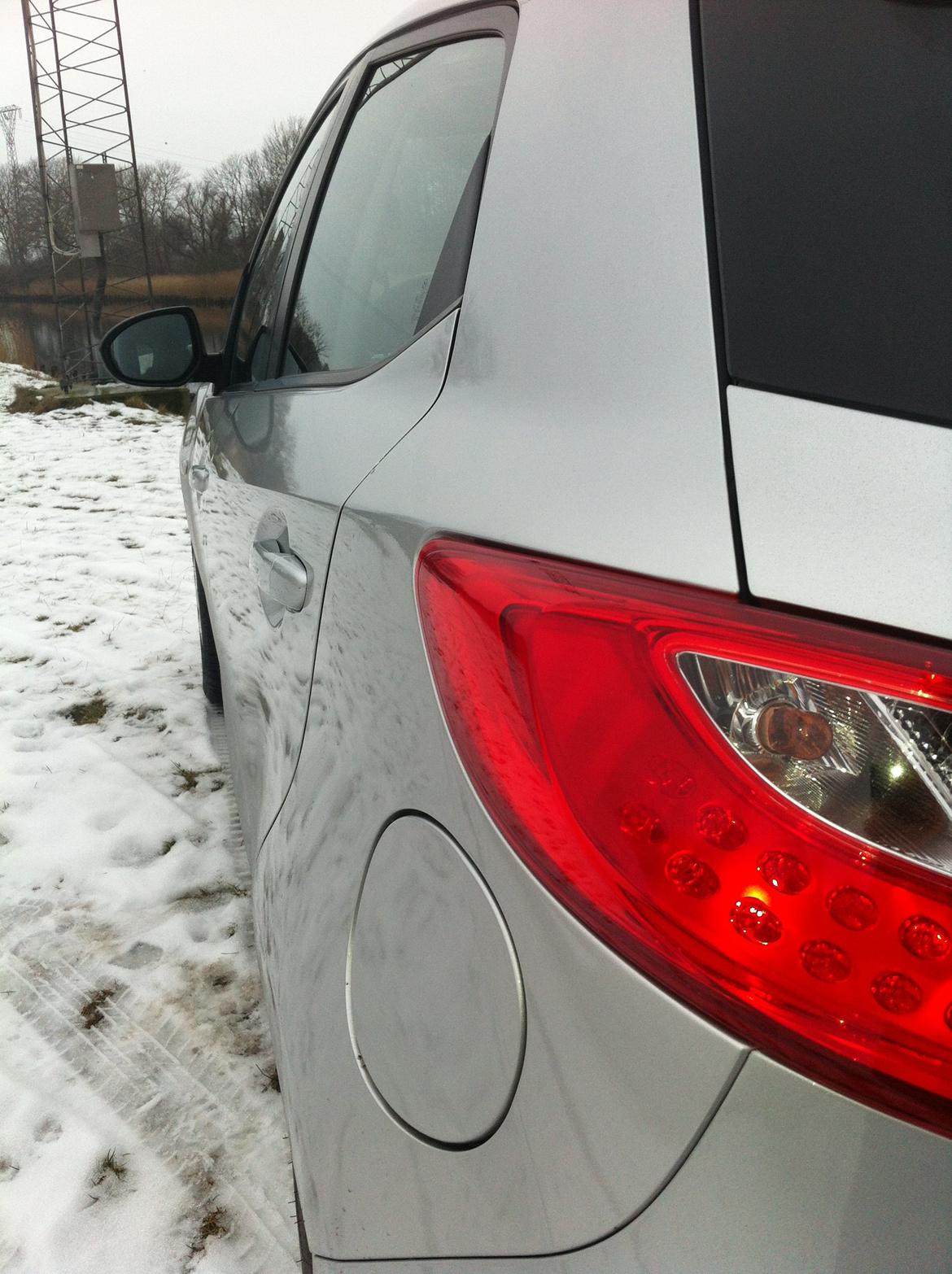 Mazda 2sport 95 TOTALSKADET billede 11