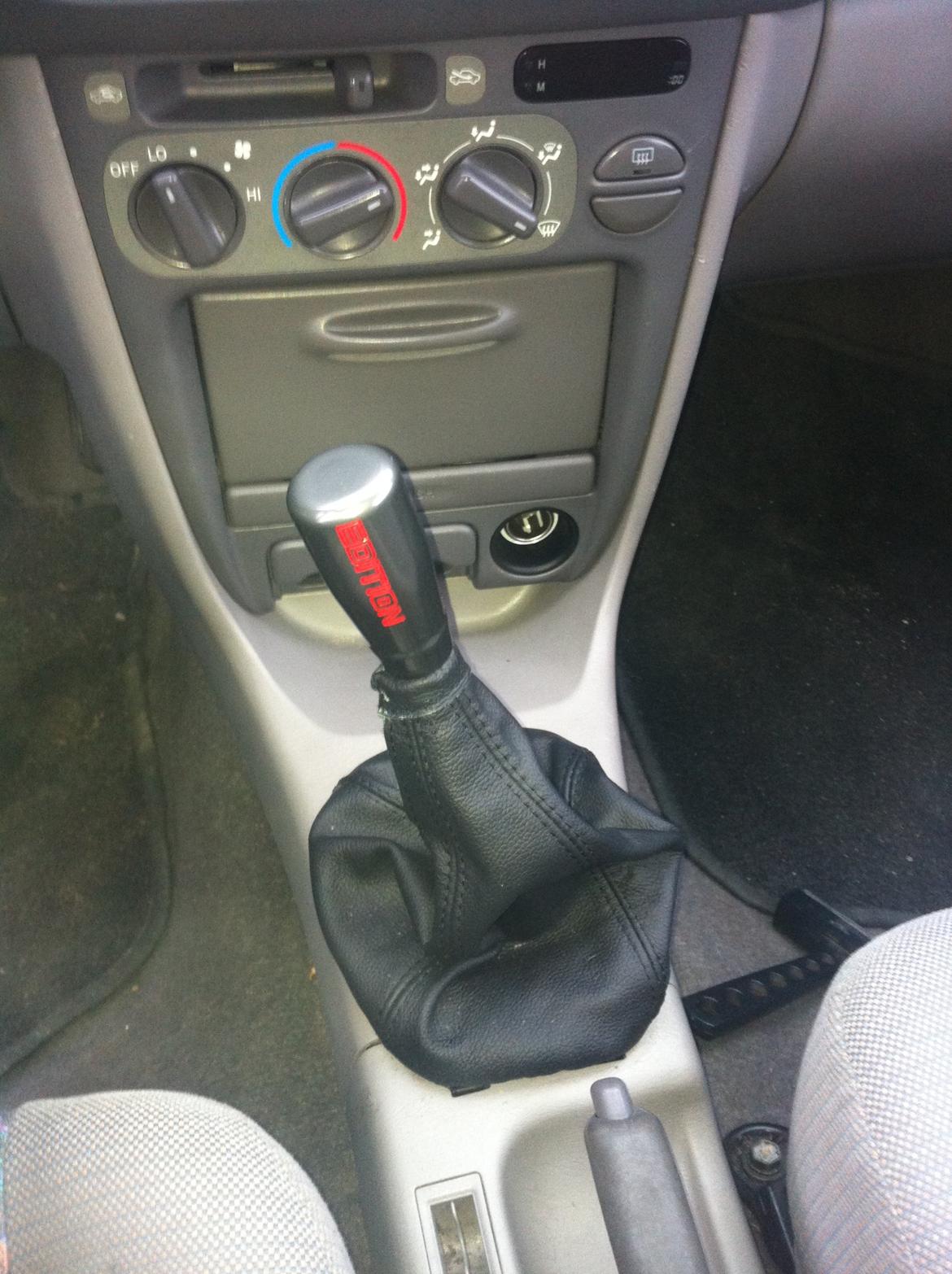 Toyota Corolla E11 billede 2