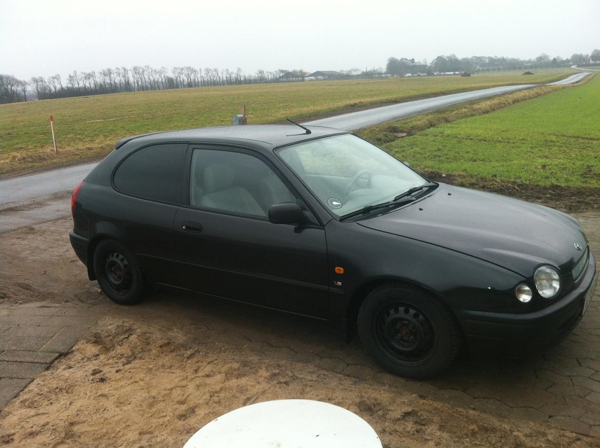 Toyota Corolla E11 billede 5