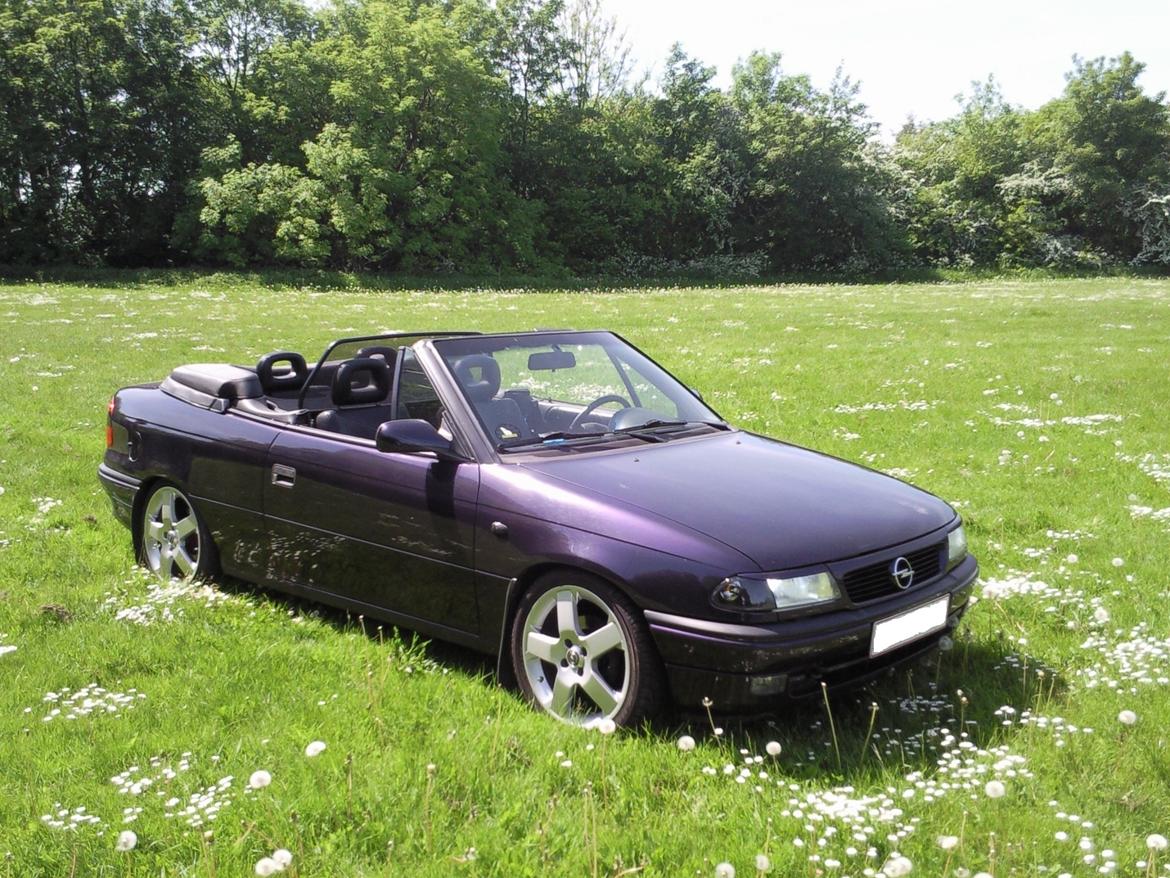 Opel Astra F Cabriolet Bertone billede 13