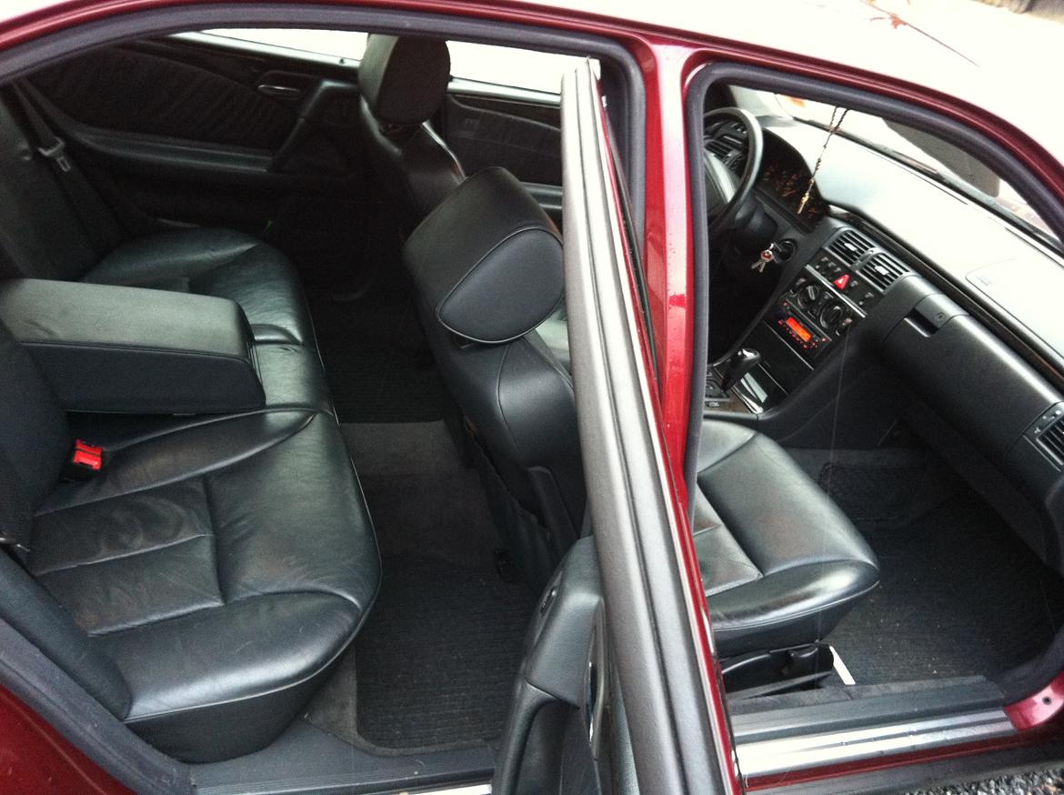 Mercedes Benz E-klasse W210 E 220 CDI billede 4