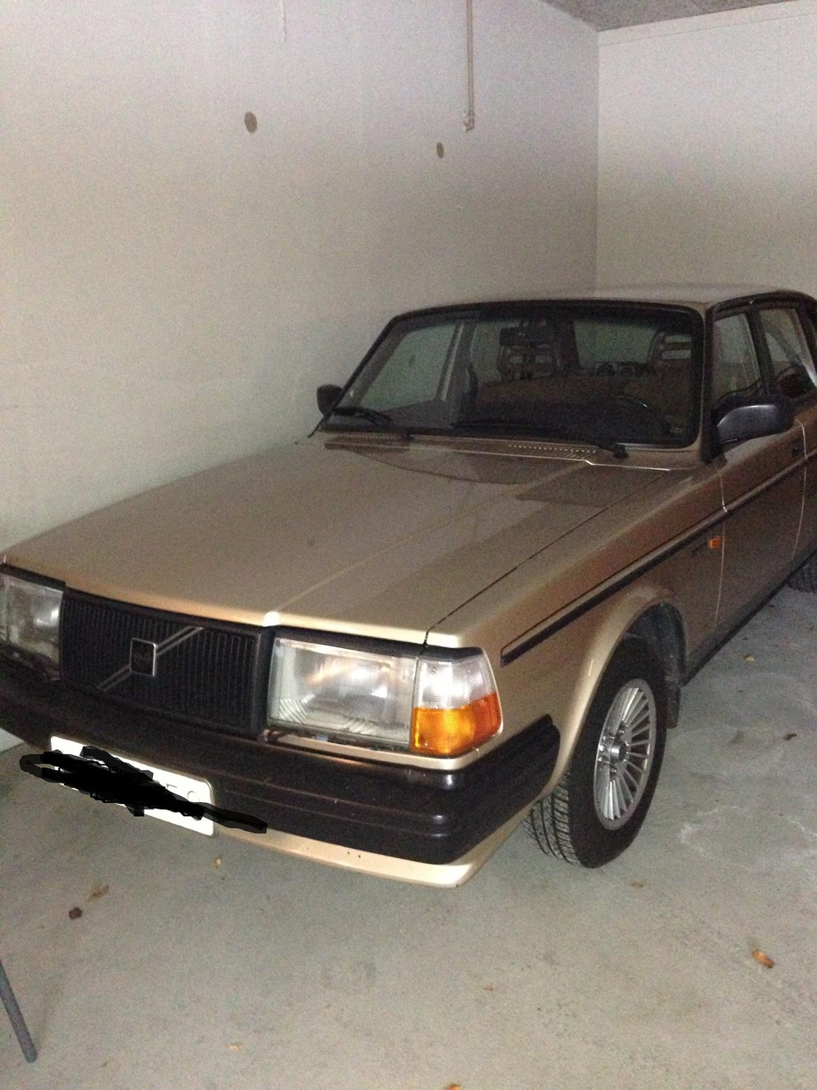 Volvo 240 GL billede 4