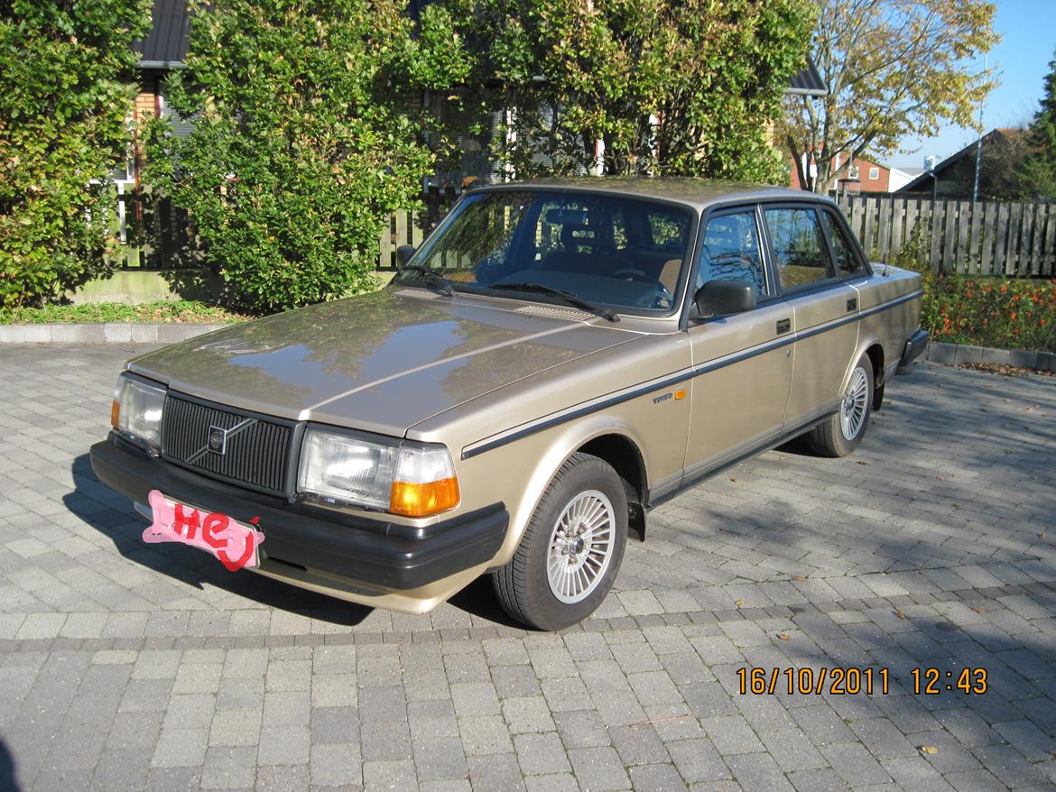 Volvo 240 GL billede 5