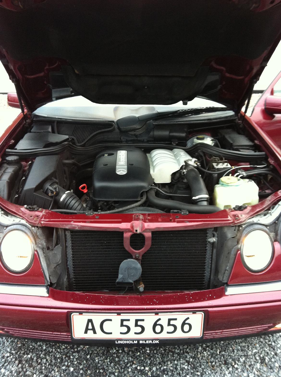 Mercedes Benz E-klasse W210 E 220 CDI billede 14