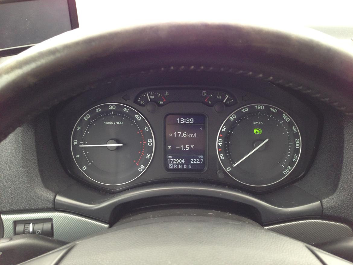 Skoda Octavia 2.0 TDI Elegance Plus Combi billede 16