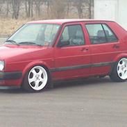 VW golf 2 1.3  total skadet