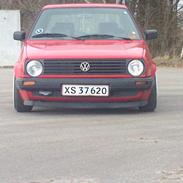 VW golf 2 1.3  total skadet