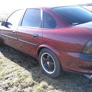 Opel Vectra B DØD :(