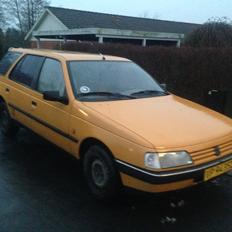 Peugeot 405 EXPRESS