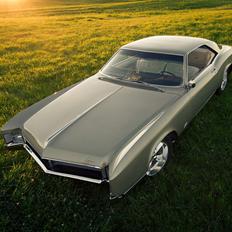 Buick Riviera