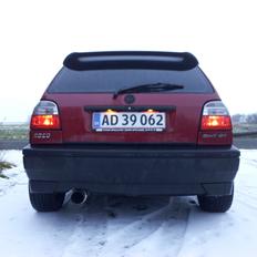 VW Golf 3 1.8 GT. Total skadet.