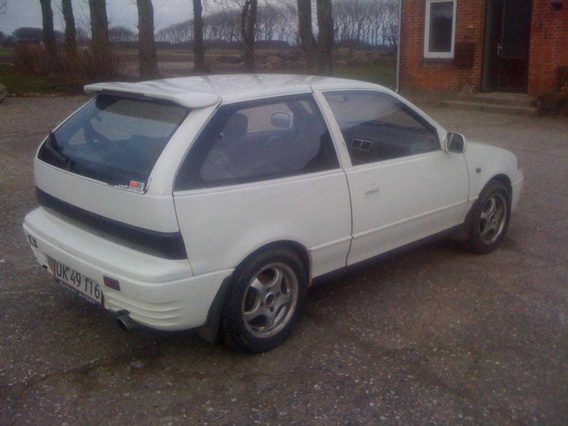 Suzuki swift 1.3 gls billede 19