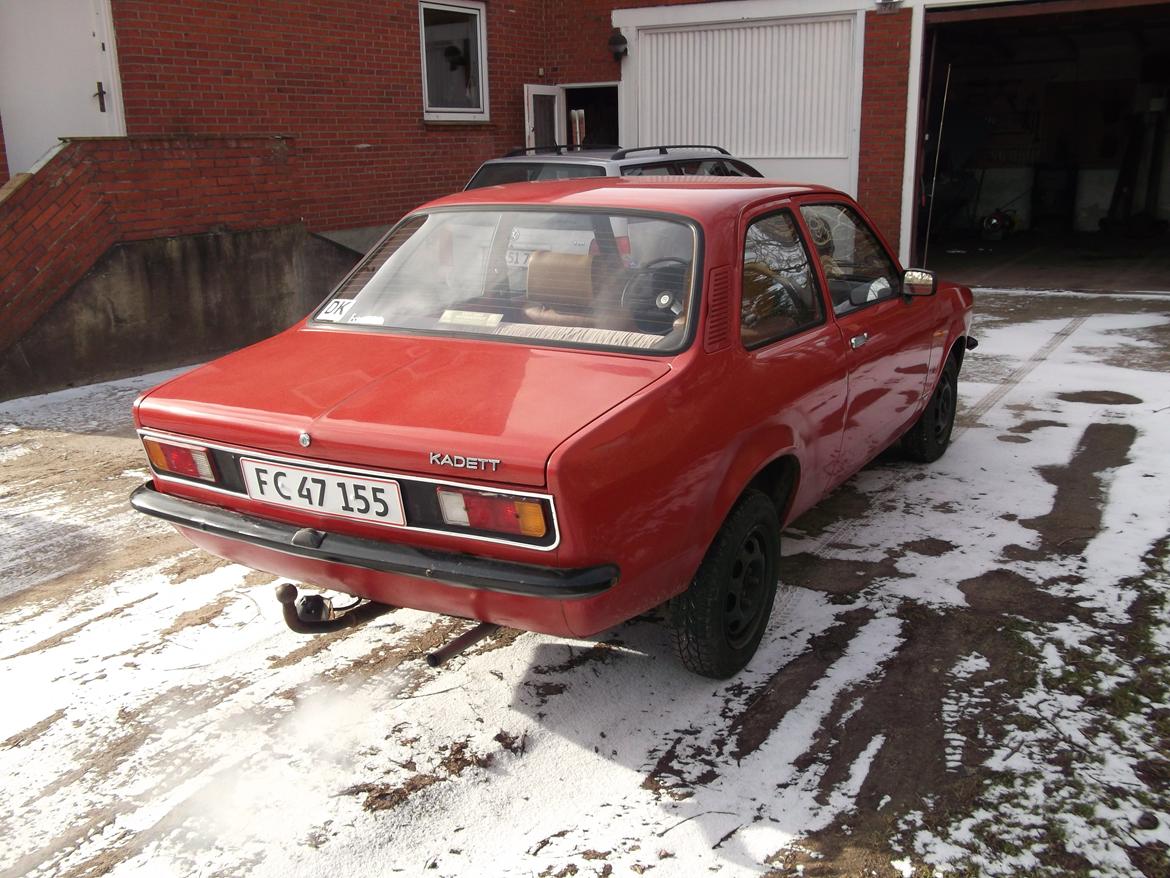 Opel kadett c 1,2 billede 3