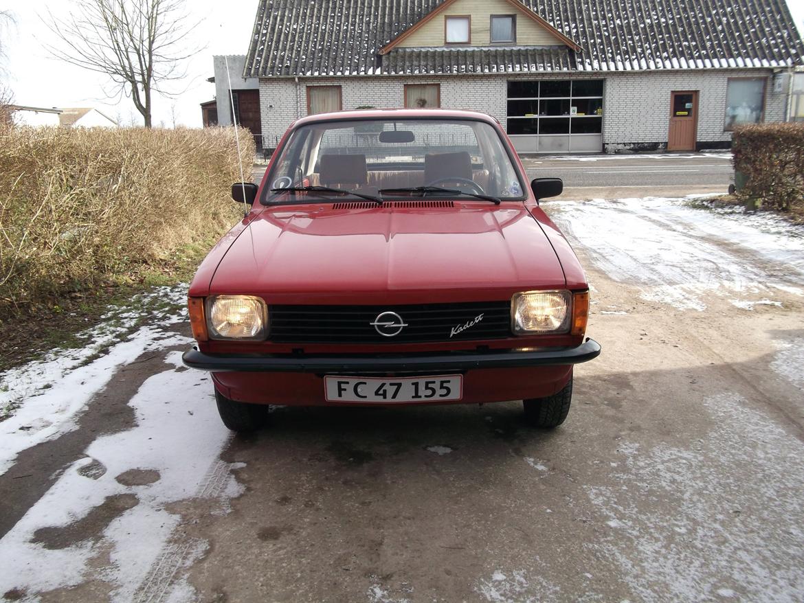 Opel kadett c 1,2 billede 5