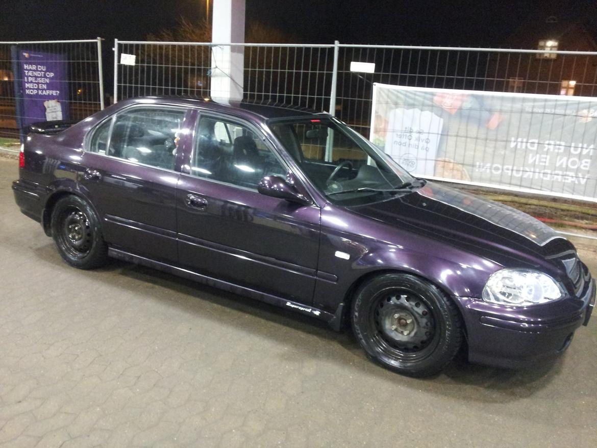 Honda civic ek4 sedan vti billede 7