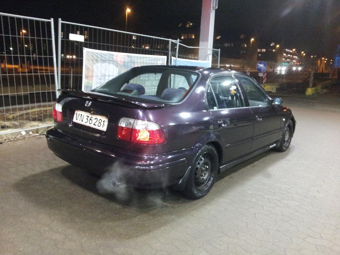 Honda civic ek4 sedan vti billede 8