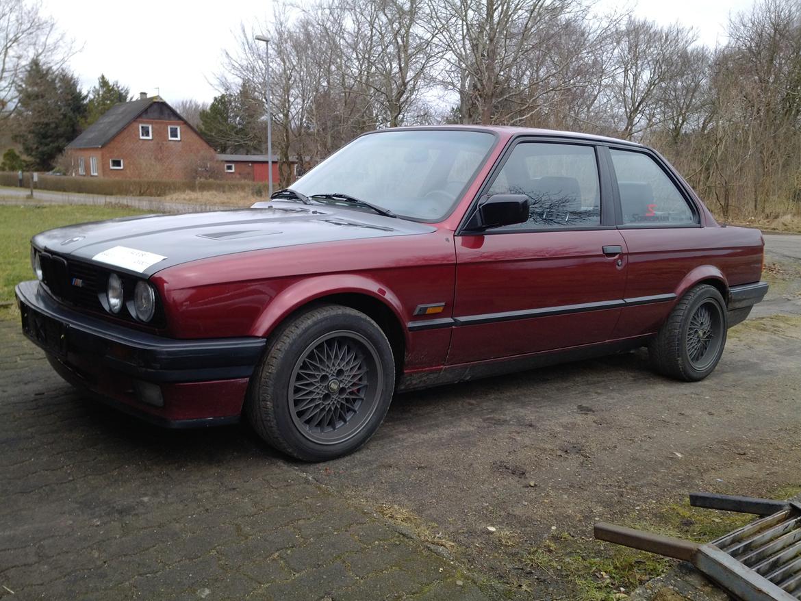 BMW E30 billede 7