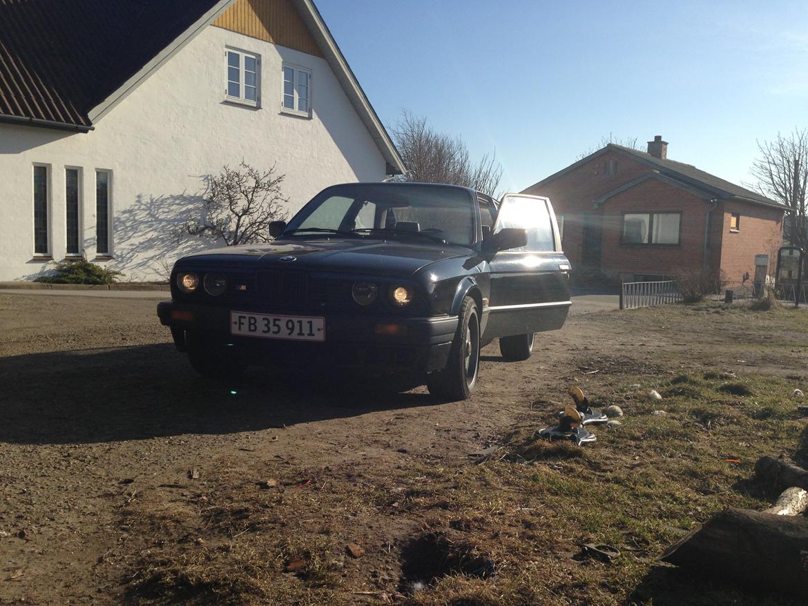 BMW E30 318i billede 4