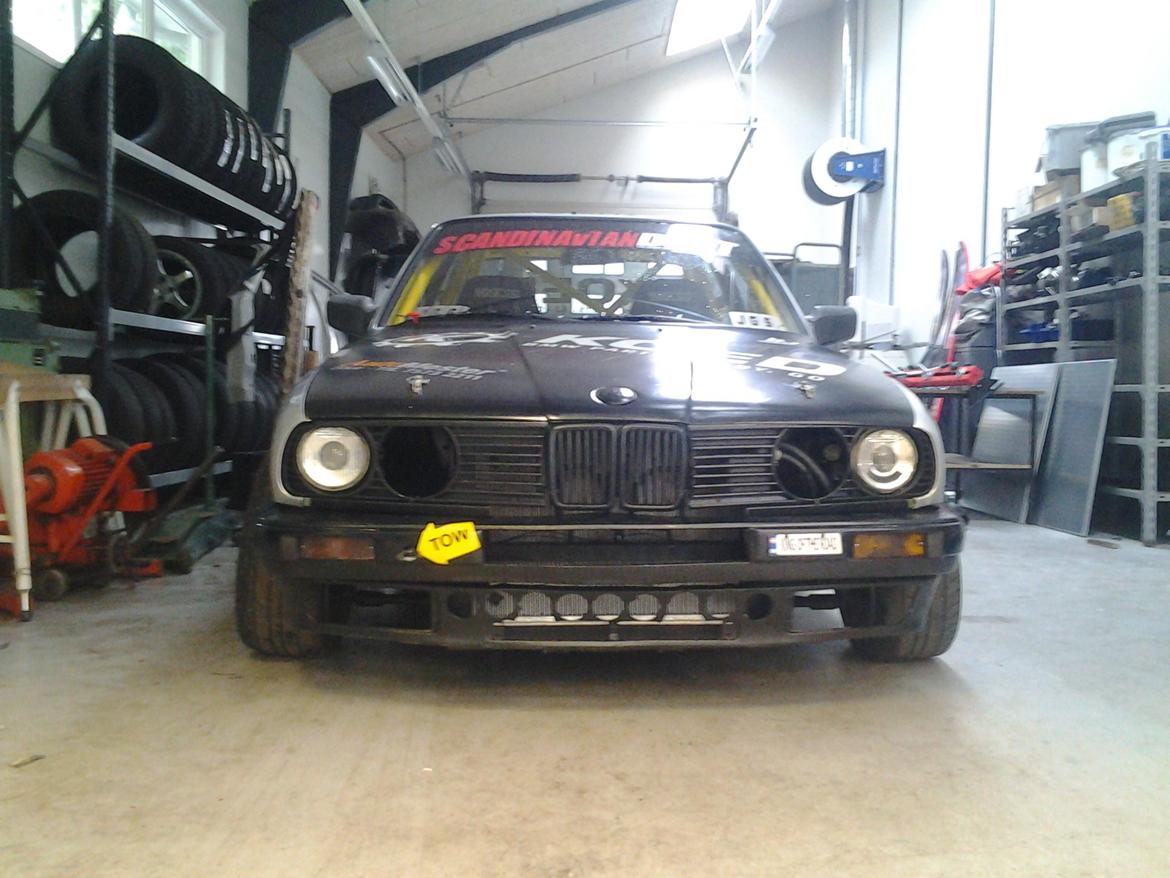 BMW E30 V8 Drifter billede 3